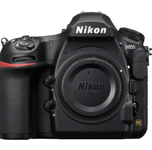 NIKON D850